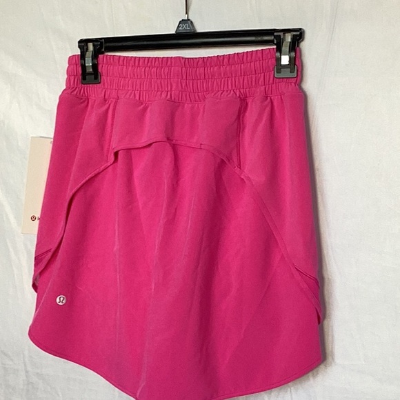 Lululemon hotty hot skirt - Picture 5 of 9